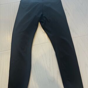 ALO Yoga Black Leggings Sz L